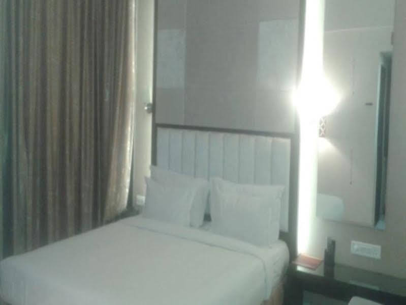 Hotel Executive Silver Inn Aurangabad  Luaran gambar